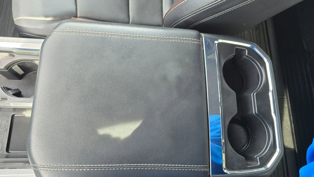 Used 2023 Ford F350 Lariat w/ Black Appearance Package image 32