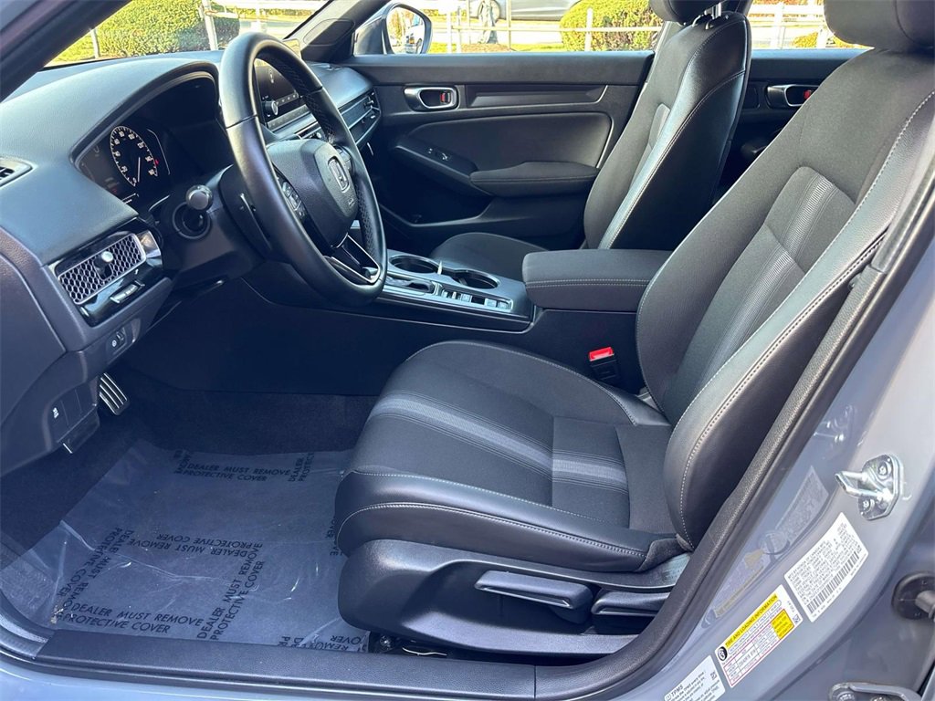 Used 2025 Honda Civic Sport image 10