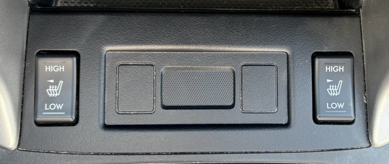 Used 2015 Subaru Forester 2.5i Premium w/ All-Weather Package image 10