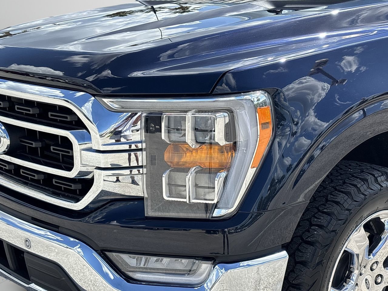 Used 2023 Ford F150 XLT w/ Equipment Group 302A High image 6