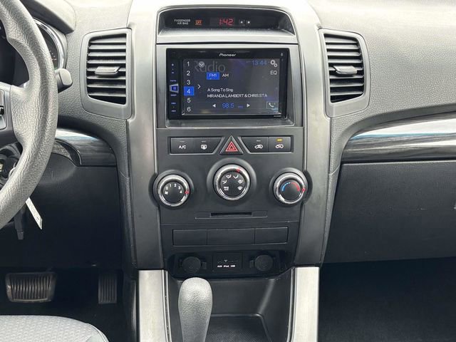 Used 2013 Kia Sorento LX image 20