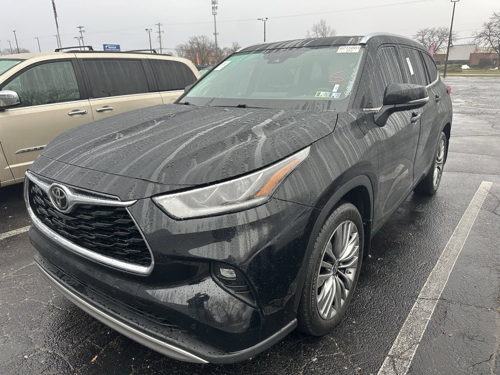 Used 2021 Toyota Highlander Platinum