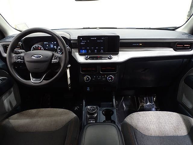 Used 2022 Ford Maverick XLT image 27