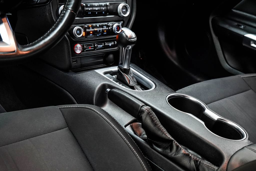 Used 2021 Ford Mustang GT RWD image 19