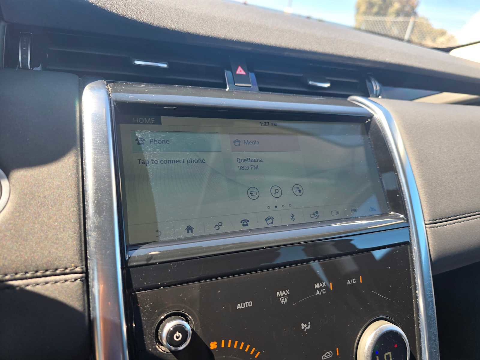 Used 2020 Land Rover Discovery Sport image 27