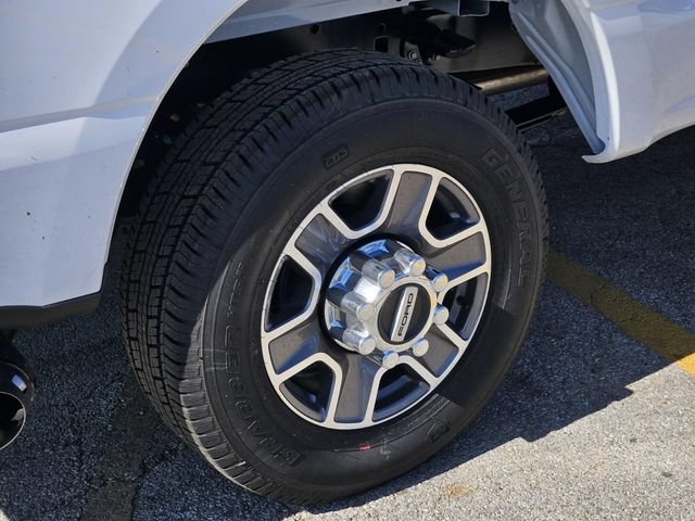 New 2026 Ford F350 Lariat RWD image 7