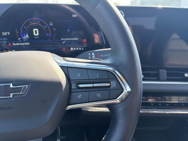 Used 2025 Chevrolet Equinox LT w/ Convenience Package II image 37