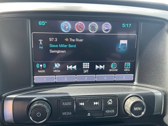 Used 2017 Chevrolet Silverado 1500 LT w/ LT Convenience Package AWD/4WD image 5