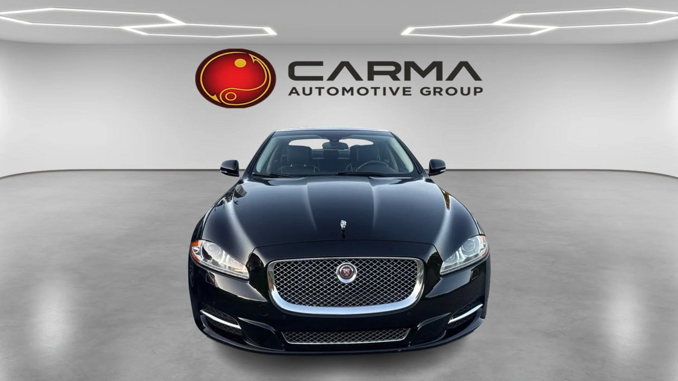 Used 2015 Jaguar XJ L Portfolio RWD image 8