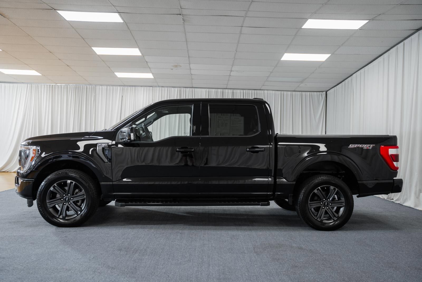 Certified 2023 Ford F150 Lariat w/ Equipment Group 502A High AWD/4WD image 5