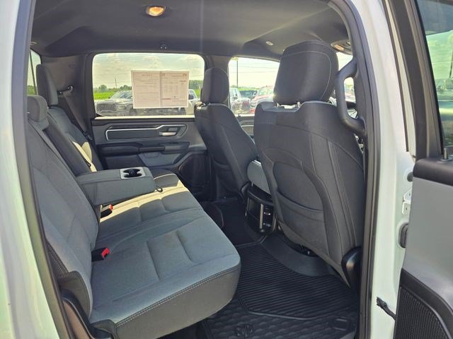 Used 2022 RAM 1500 Big Horn AWD/4WD image 12