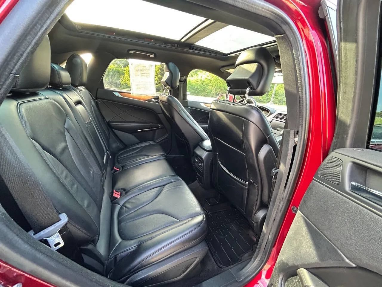 Used 2015 Lincoln MKC FWD w/ Equipment Group 102A Reserve image 14