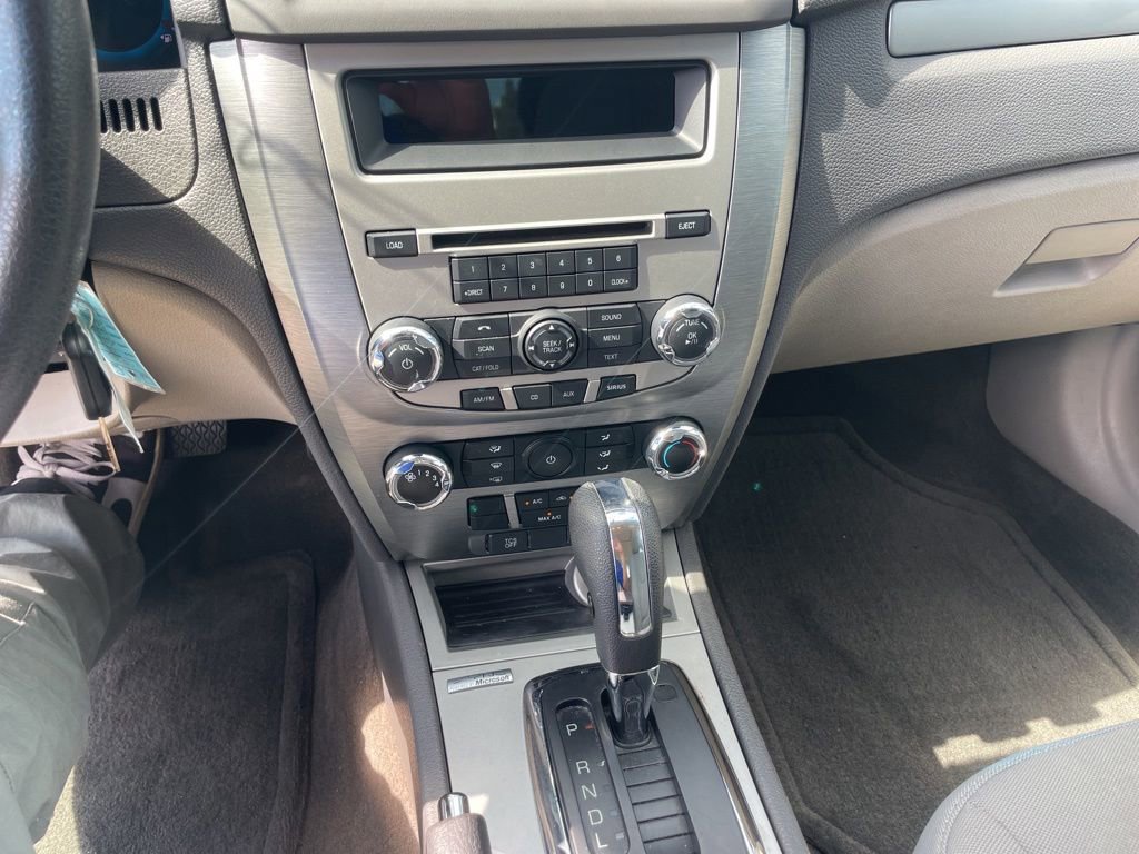 Used 2012 Ford Fusion SE FWD image 12