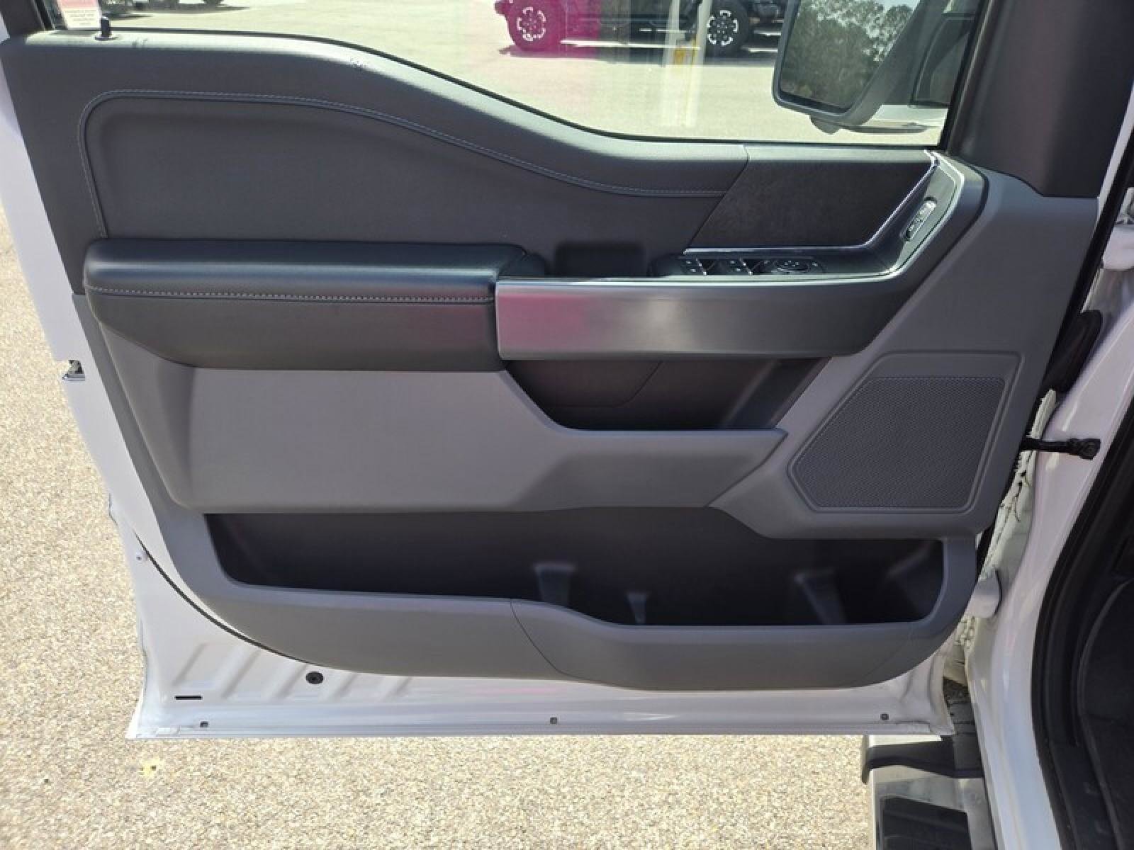 Used 2024 Ford F150 XLT w/ Equipment Group 302A MID image 22