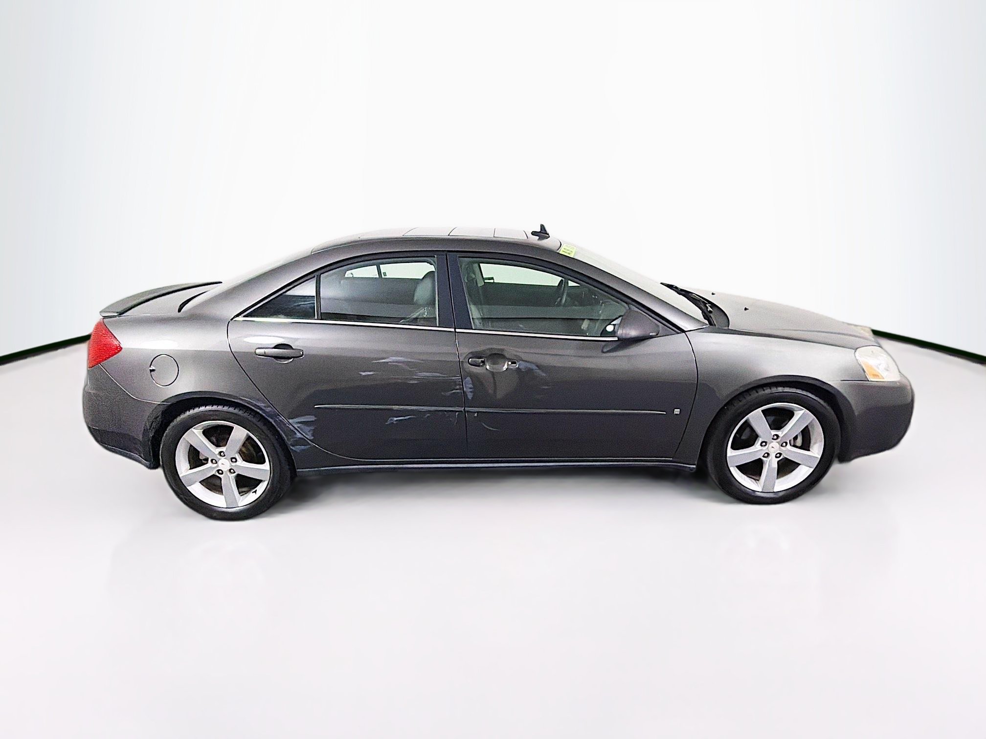 Used 2006 Pontiac G6 GTP w/ Premium Value Package 2 FWD image 10