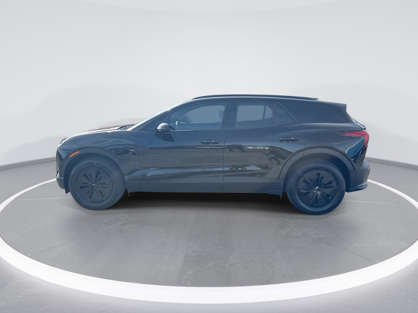 New 2026 Chevrolet Blazer EV LT w/ Midnight/Sport Edition FWD image 6