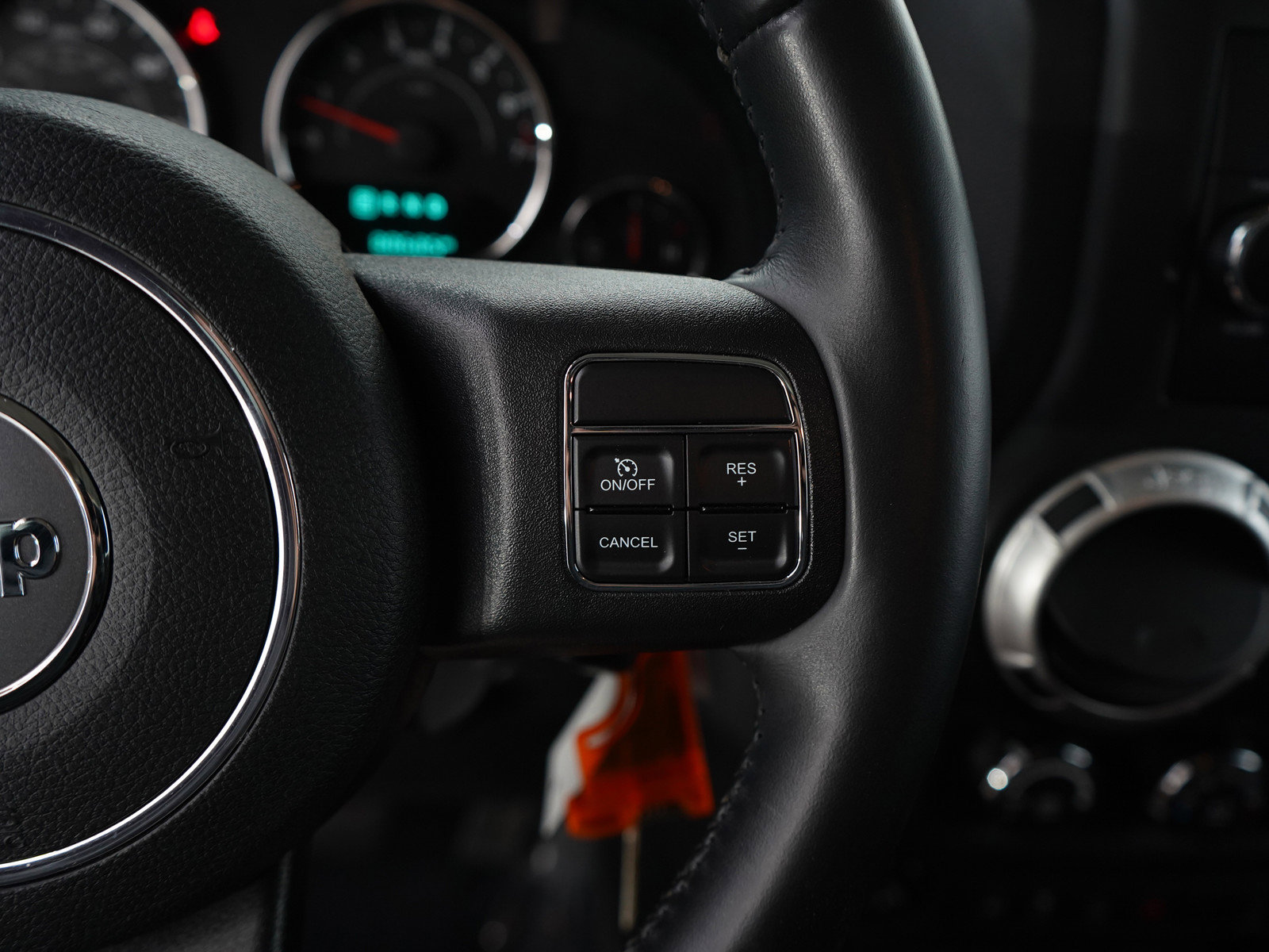 Used 2014 Jeep Wrangler Unlimited Sahara w/ Connectivity Group image 24