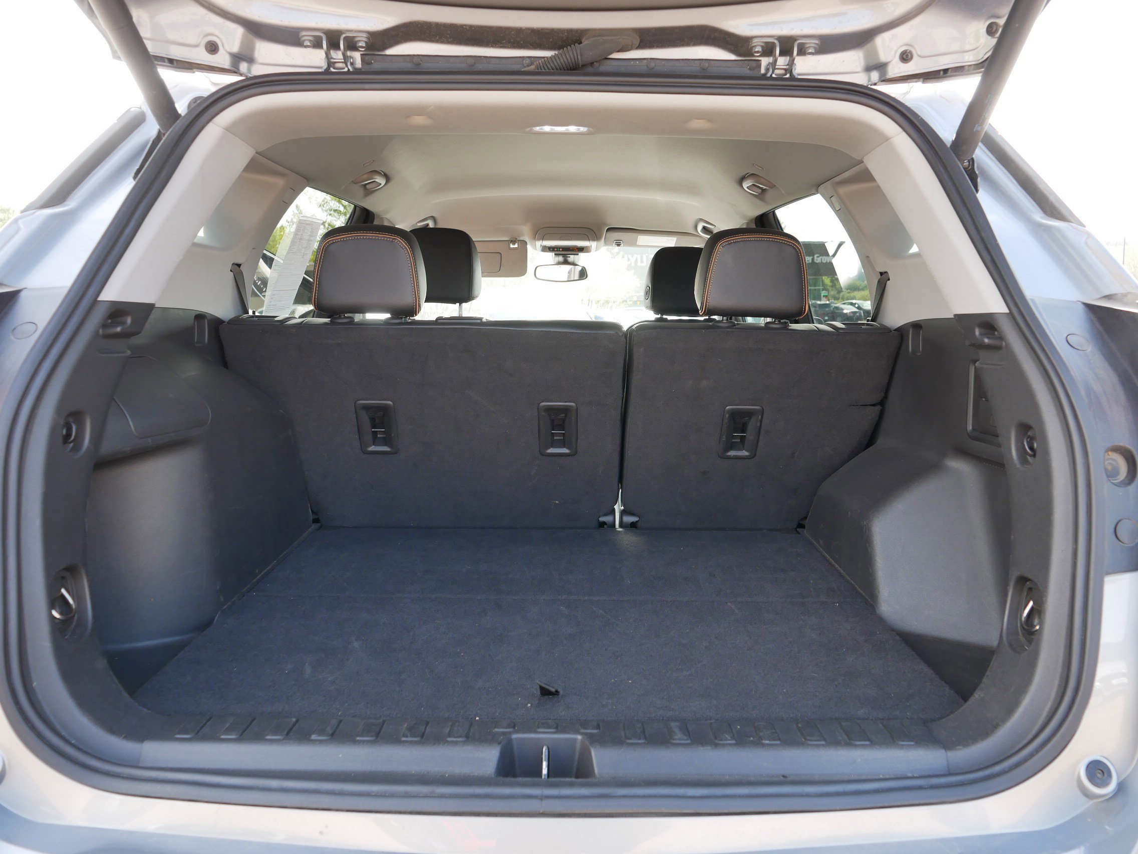 Used 2023 GMC Terrain AT4 image 17