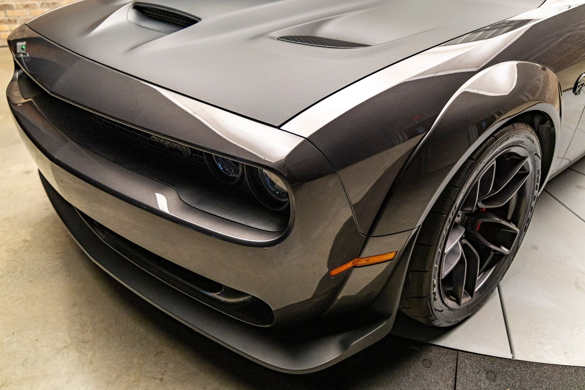 Used 2018 Dodge Challenger SRT Hellcat image 16