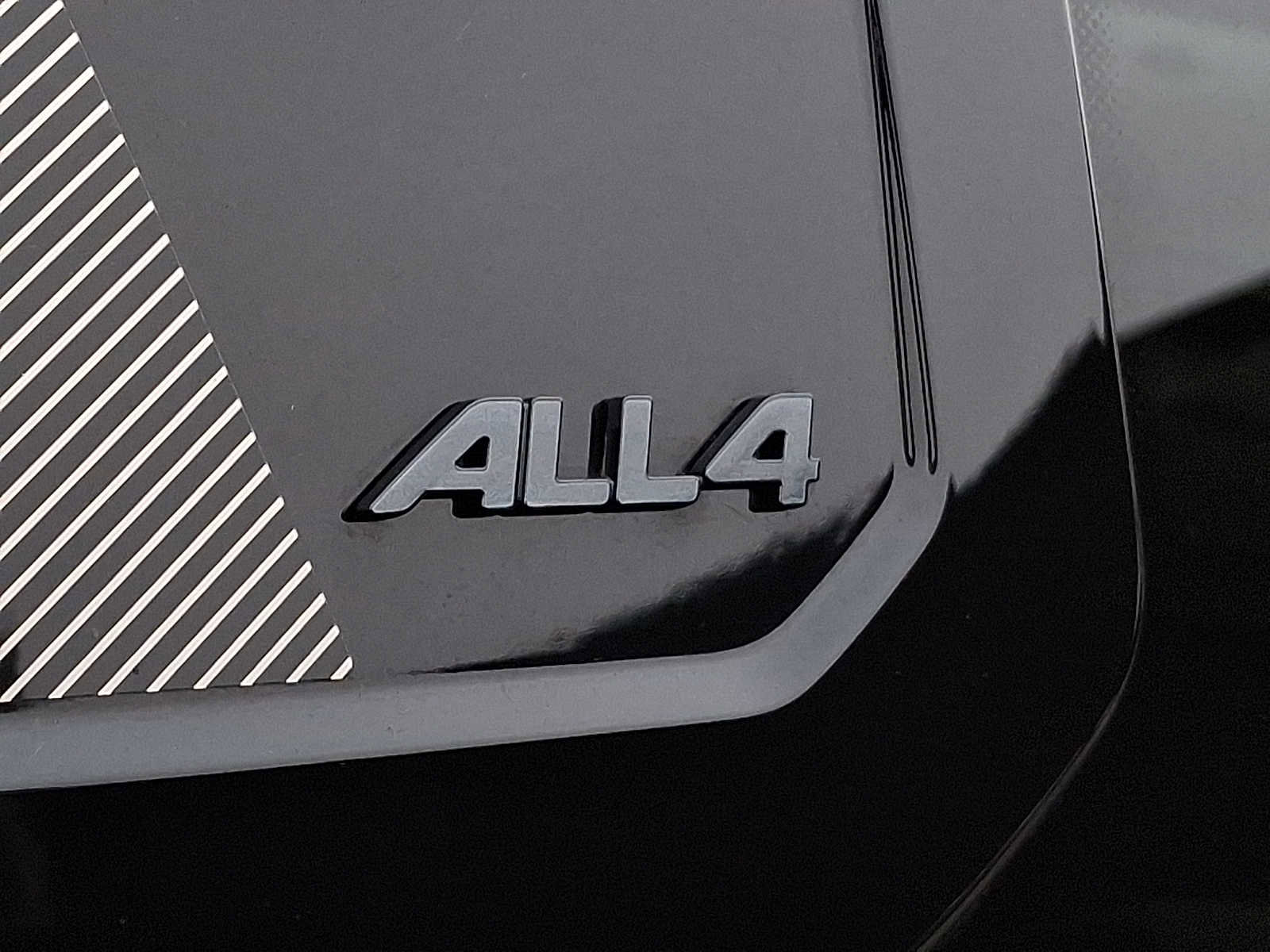 Certified 2025 MINI Cooper Countryman S w/ Comfort Package Max image 29