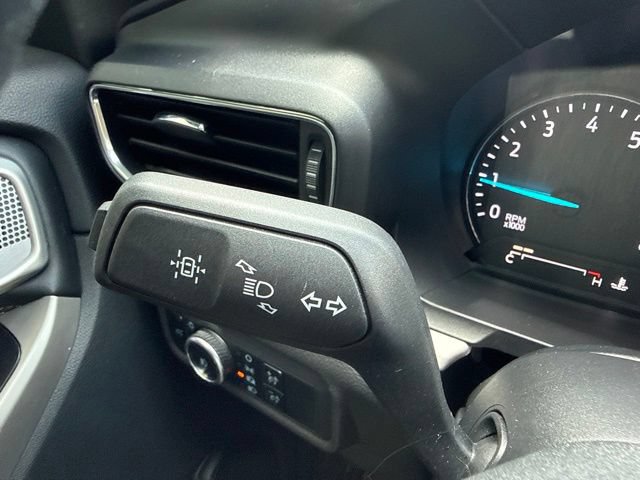 Used 2023 Ford Explorer XLT w/ Equipment Group 202A AWD/4WD image 22