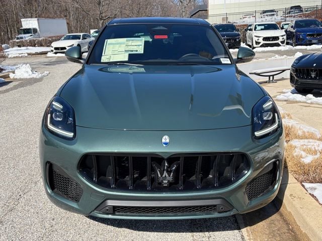 New 2026 Maserati Grecale Modena image 3
