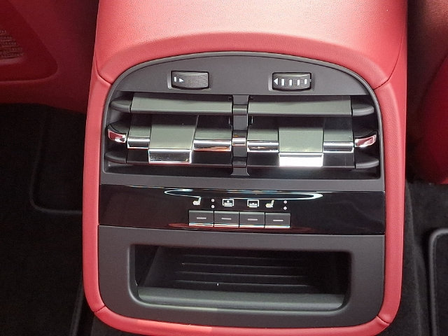 Certified 2023 Maserati Quattroporte Modena Q4 AWD/4WD image 25