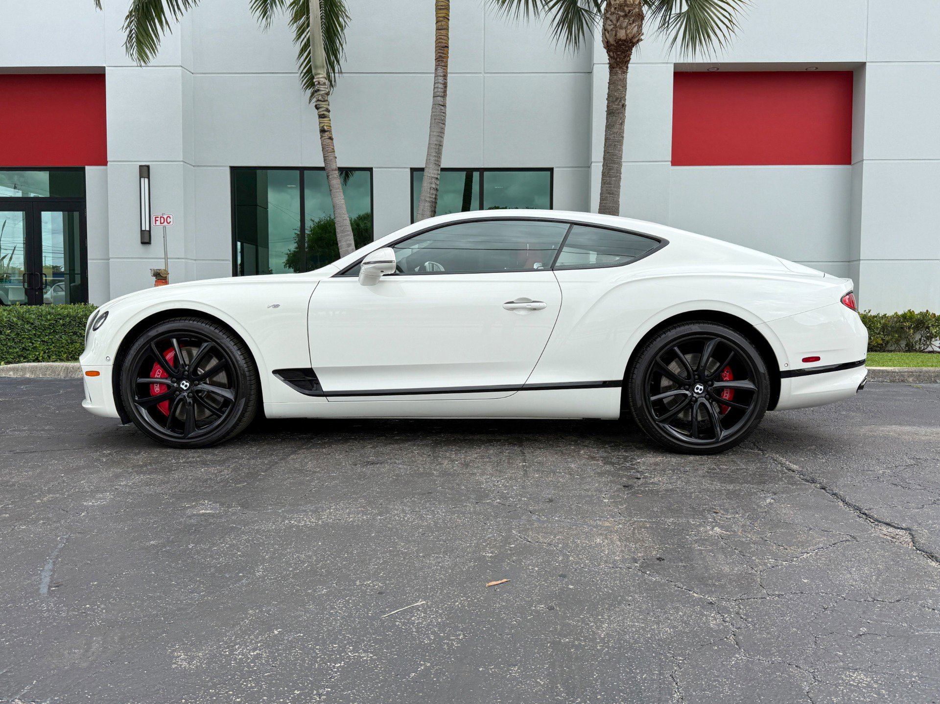 Used 2021 Bentley Continental GT AWD/4WD image 11