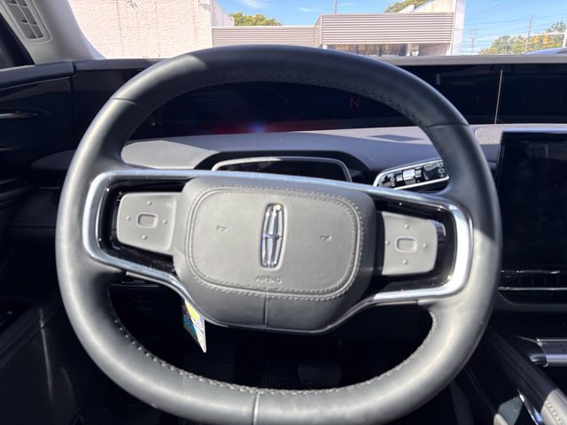 New 2026 Lincoln Nautilus Reserve w/ Jet Appearance Package AWD/4WD image 15