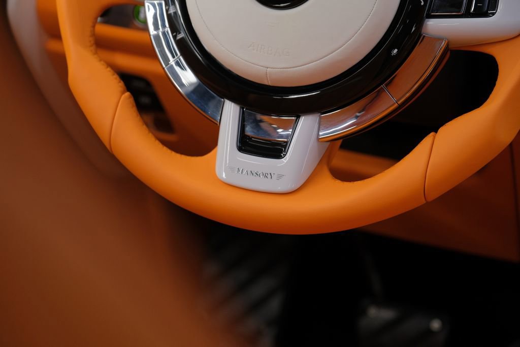 Used 2024 Rolls-Royce Cullinan image 75