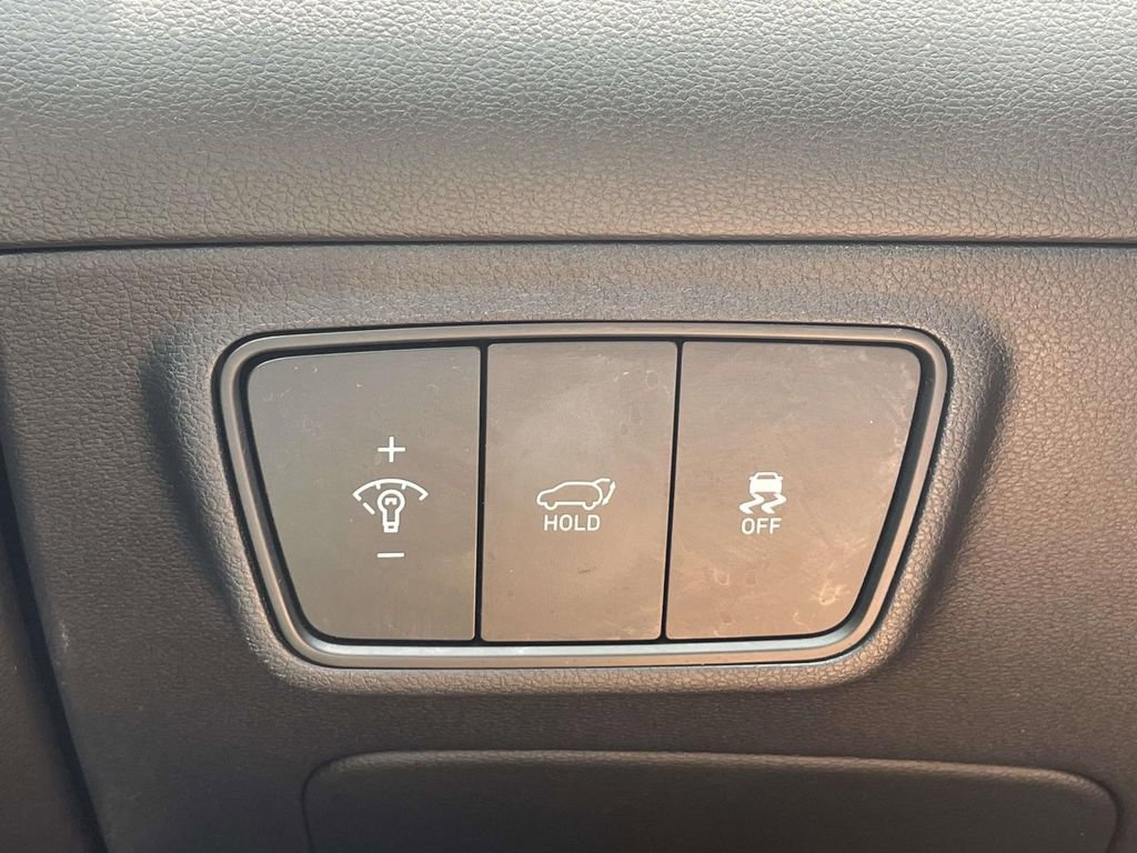 Used 2024 Hyundai Tucson Limited image 27