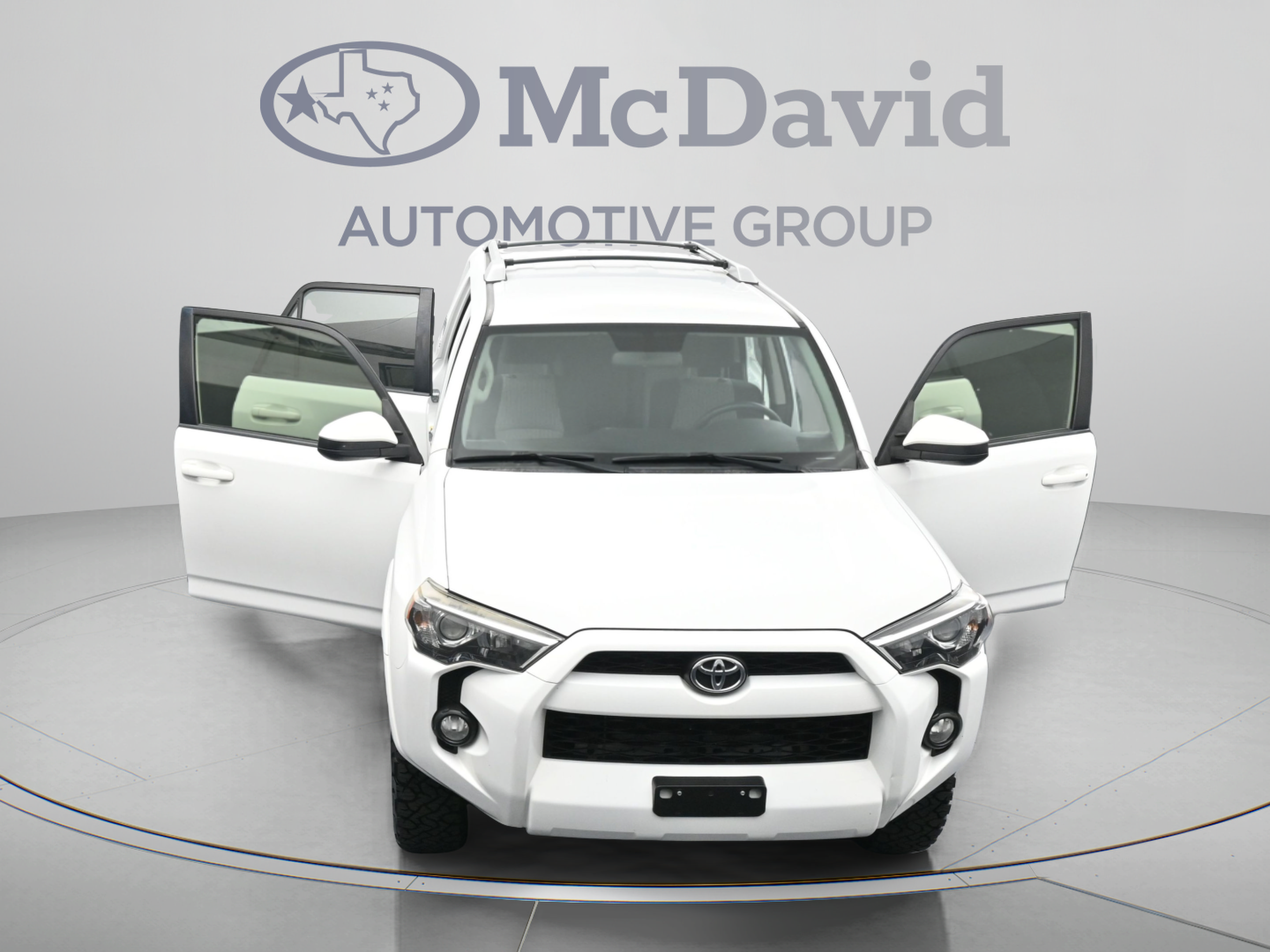 Used 2018 Toyota 4Runner SR5 AWD/4WD image 42