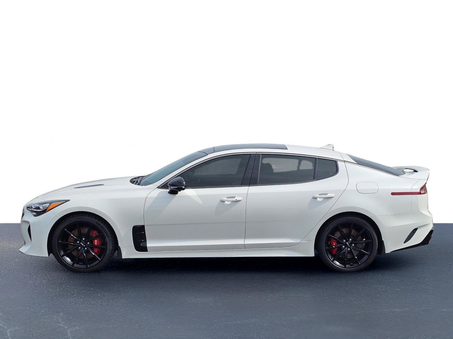 Used 2022 Kia Stinger GT2 w/ Scorpion Package RWD image 13