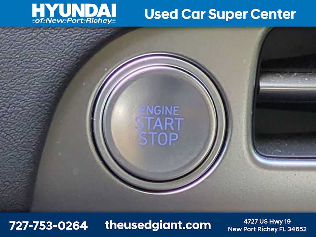 Used 2024 Hyundai Palisade SEL w/ Premium Package FWD image 27