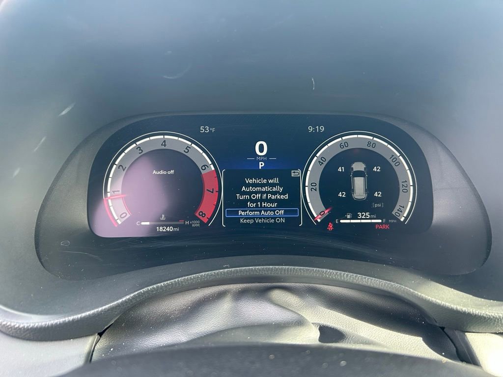 Used 2025 Toyota Highlander XSE image 18