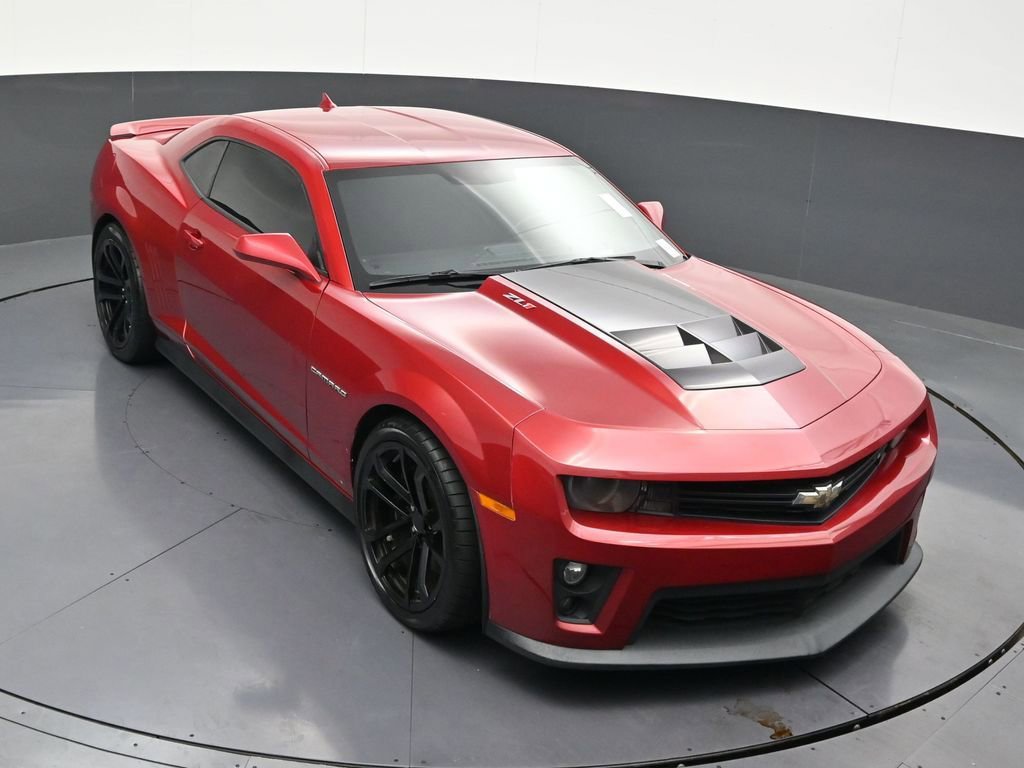 Used 2014 Chevrolet Camaro ZL1 RWD image 20