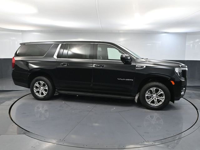 Used 2024 GMC Yukon XL SLE AWD/4WD image 4
