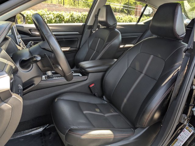 Used 2024 Nissan Altima 2.5 SR FWD image 15