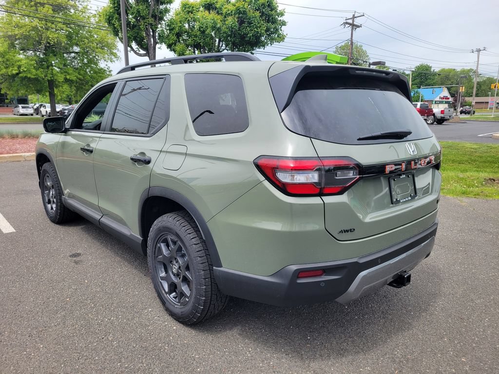 New 2026 Honda Pilot TrailSport image 9