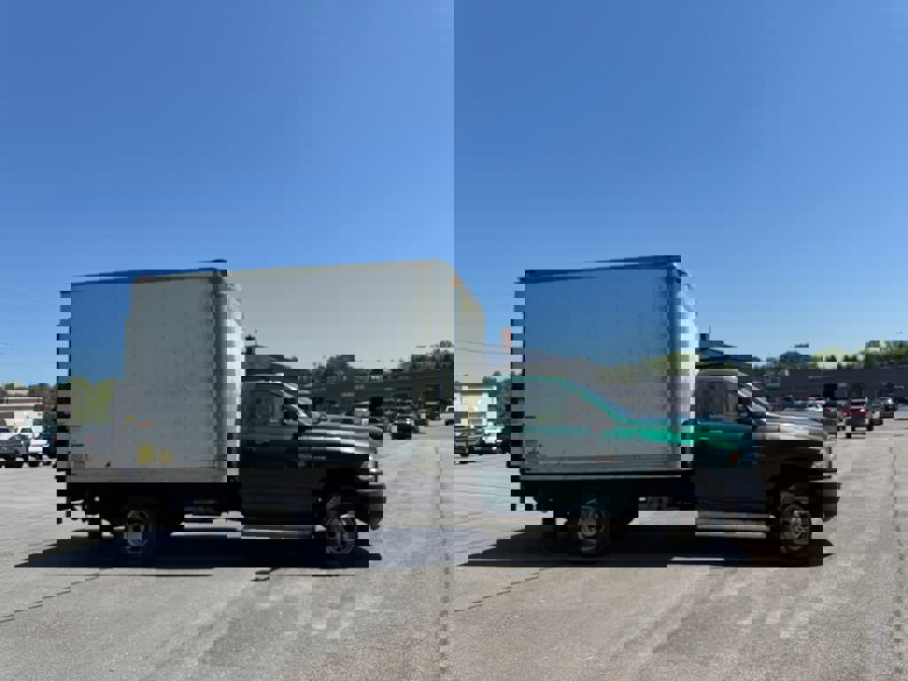 Used 2012 RAM 3500 ST w/ PWR & Remote Entry Group image 4