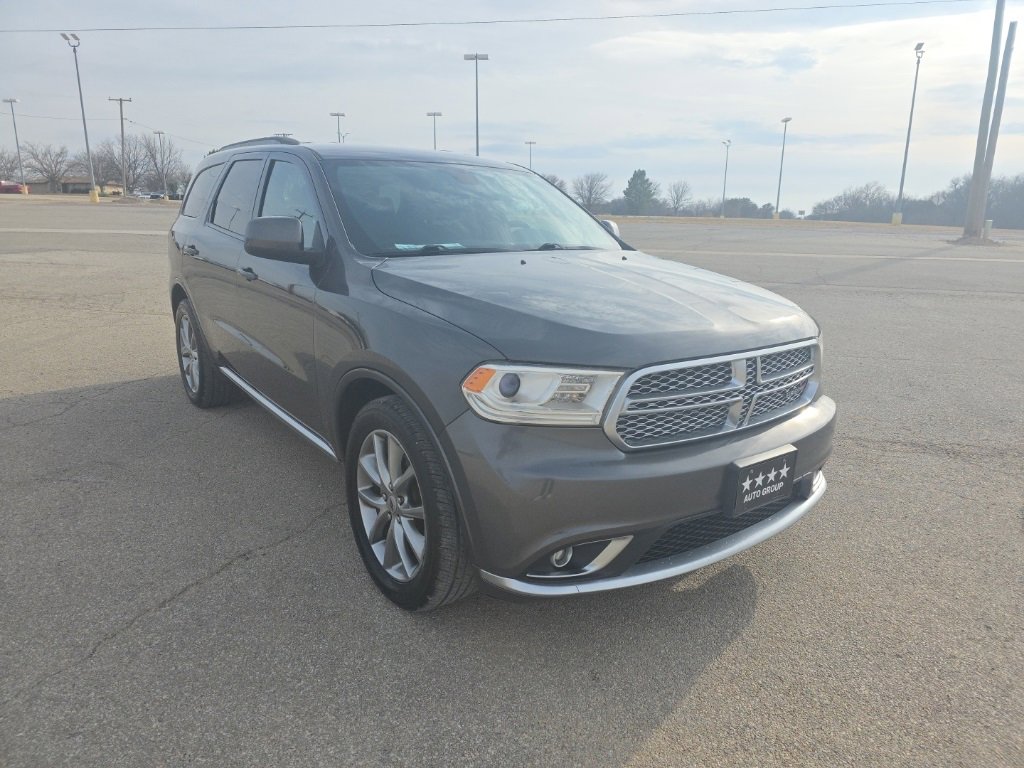 Used 2020 Dodge Durango SXT image 1