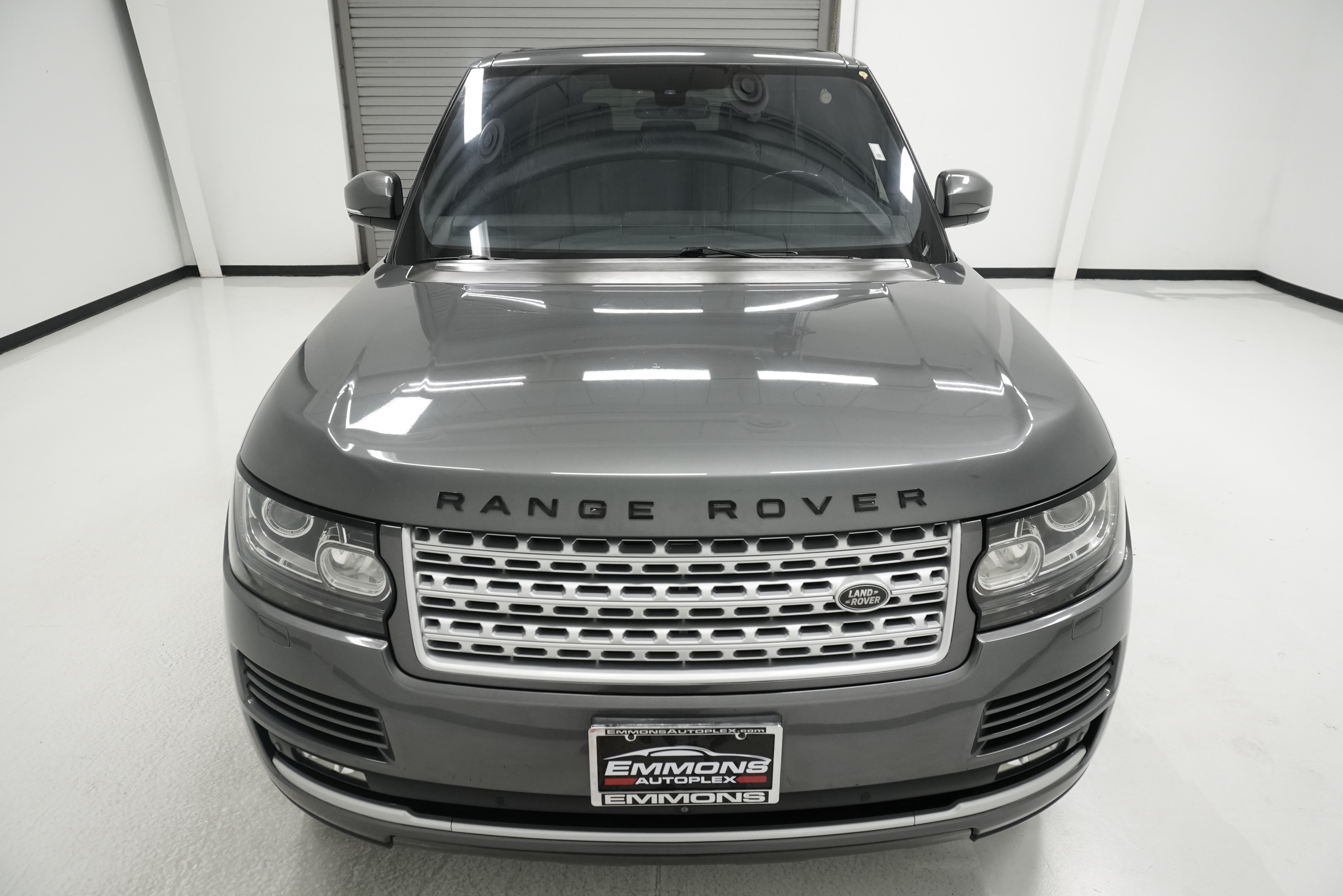 Used 2016 Land Rover Range Rover HSE AWD/4WD image 2