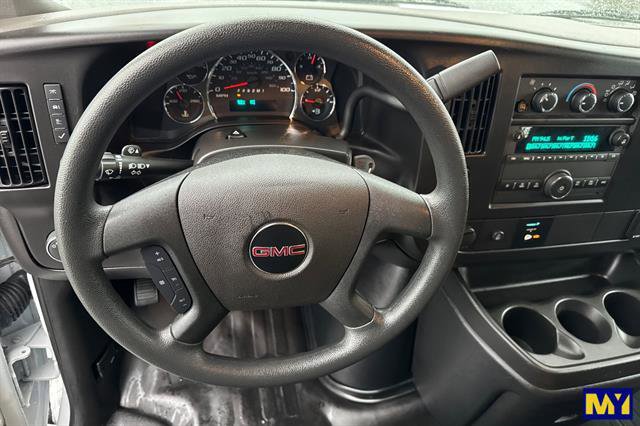 Used 2024 GMC Savana 2500 w/ Driver Convenience Package image 15