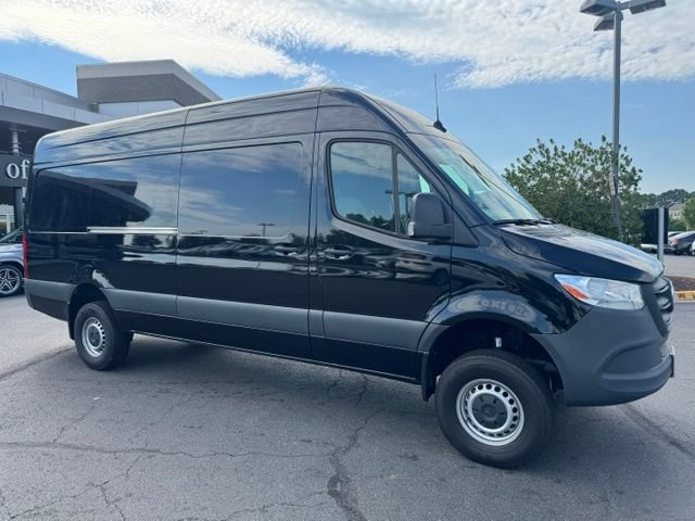 Used 2023 Mercedes-Benz Sprinter 2500 w/ Acoustic Package video 1