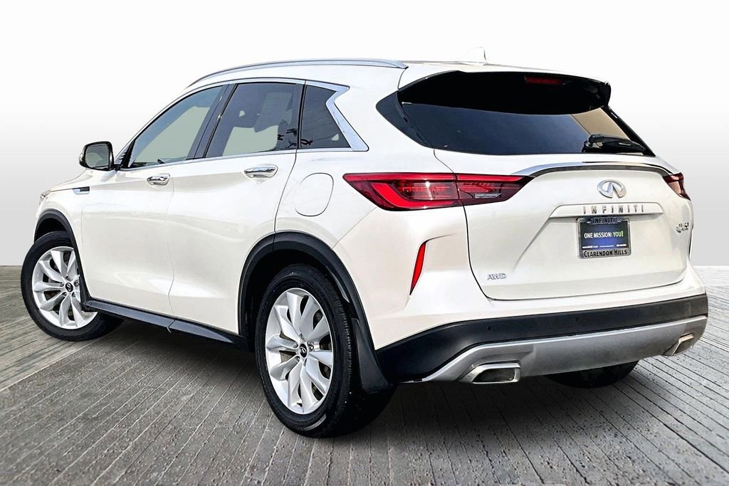Used 2019 INFINITI QX50 Essential w/ Premium Heat Package image 6
