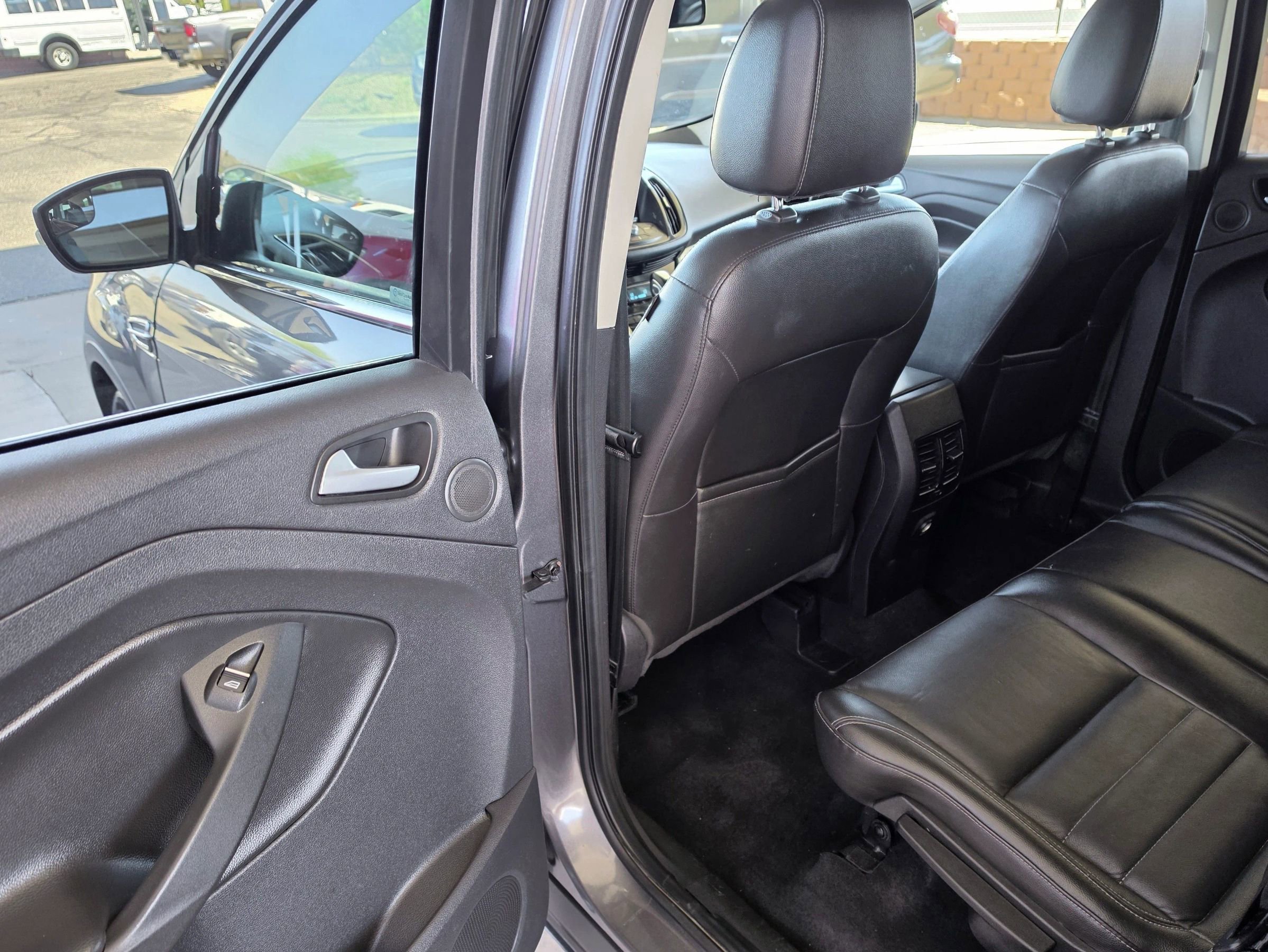 Used 2013 Ford Escape SEL image 17