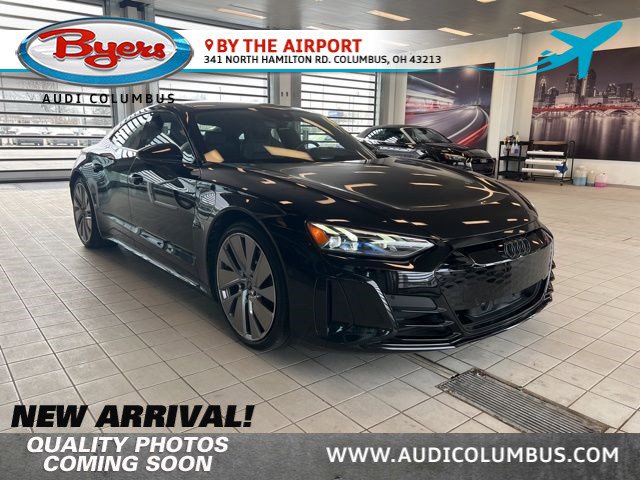 Used 2022 Audi e-tron GT Prestige w/ Prestige Package image 1