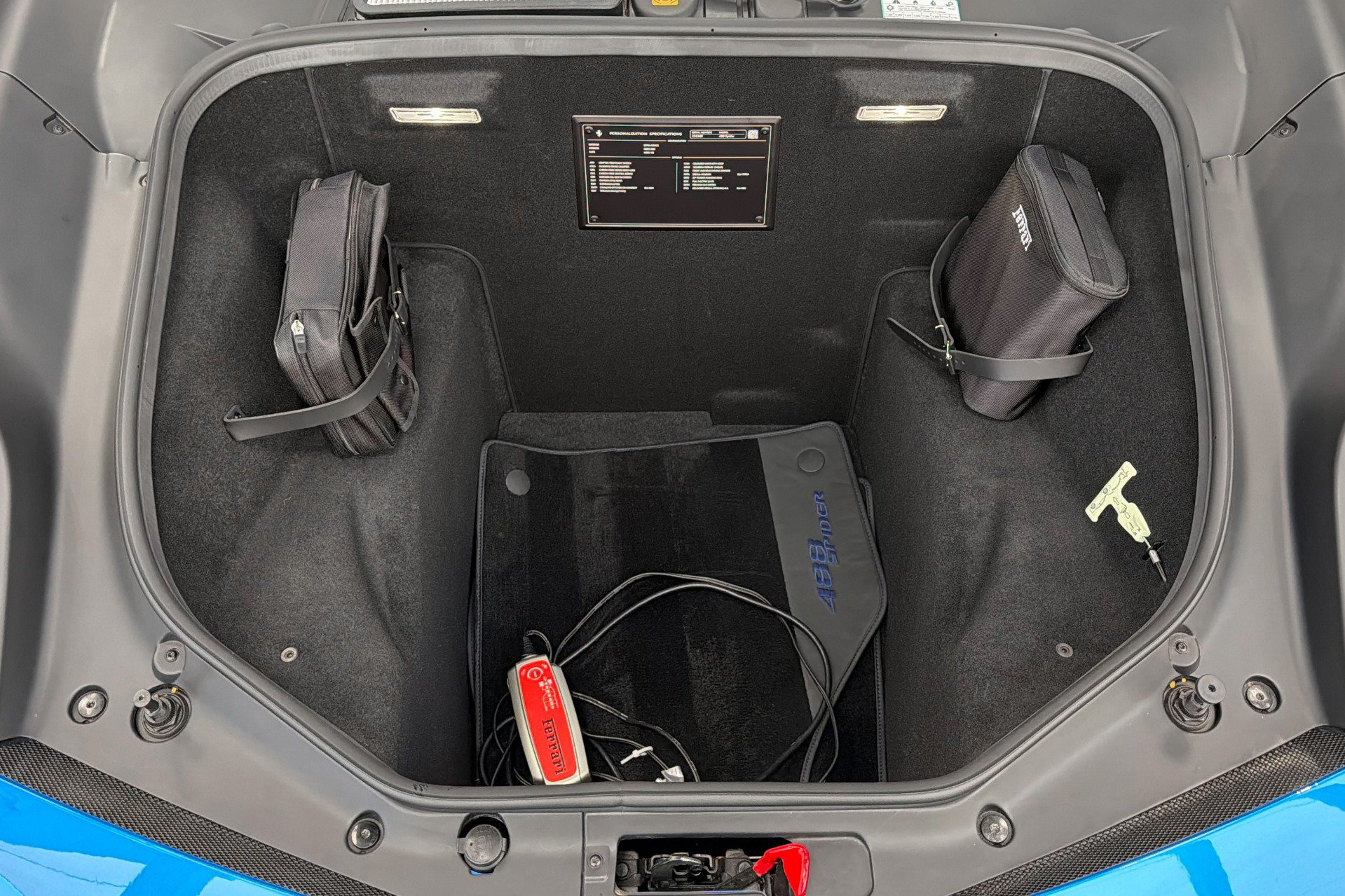 Used 2018 Ferrari 488 Spider RWD image 18