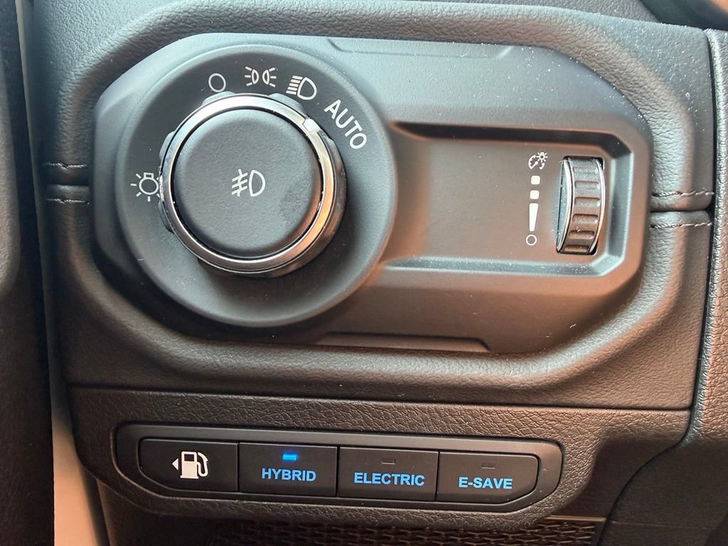 Certified 2024 Jeep Wrangler High Altitude AWD/4WD image 26