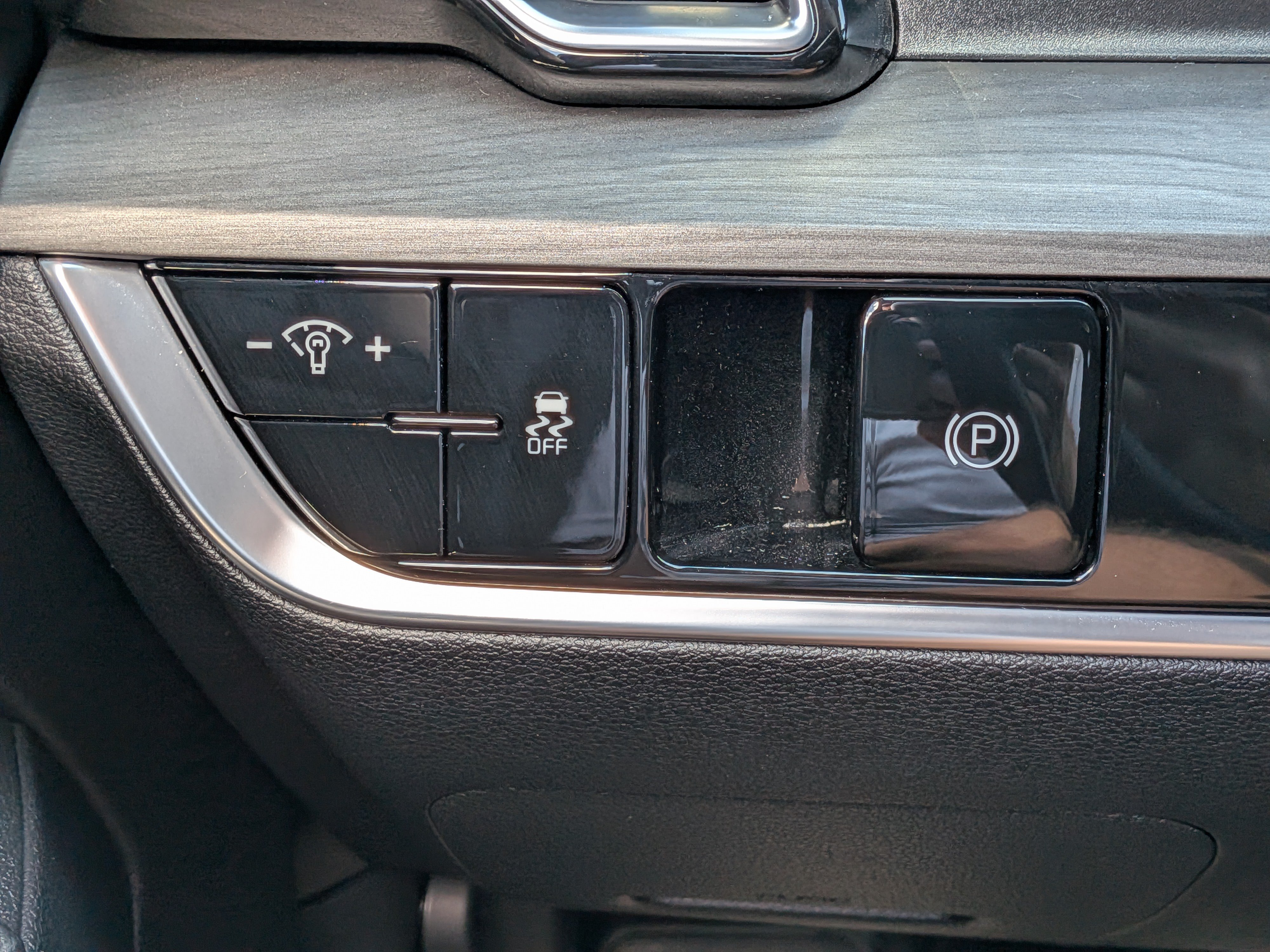 Used 2025 Kia Sportage X-Line AWD/4WD image 23